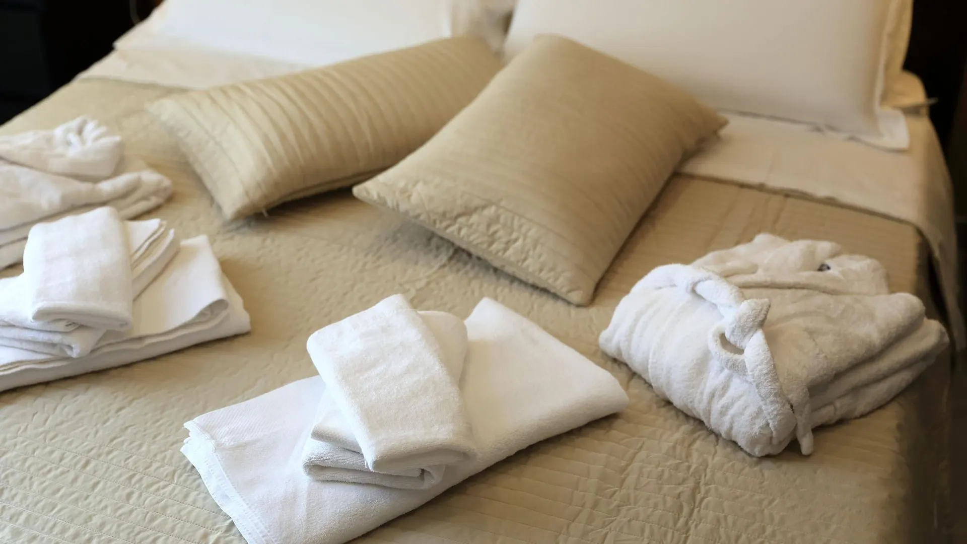 Mirko Luxury Inn Rome