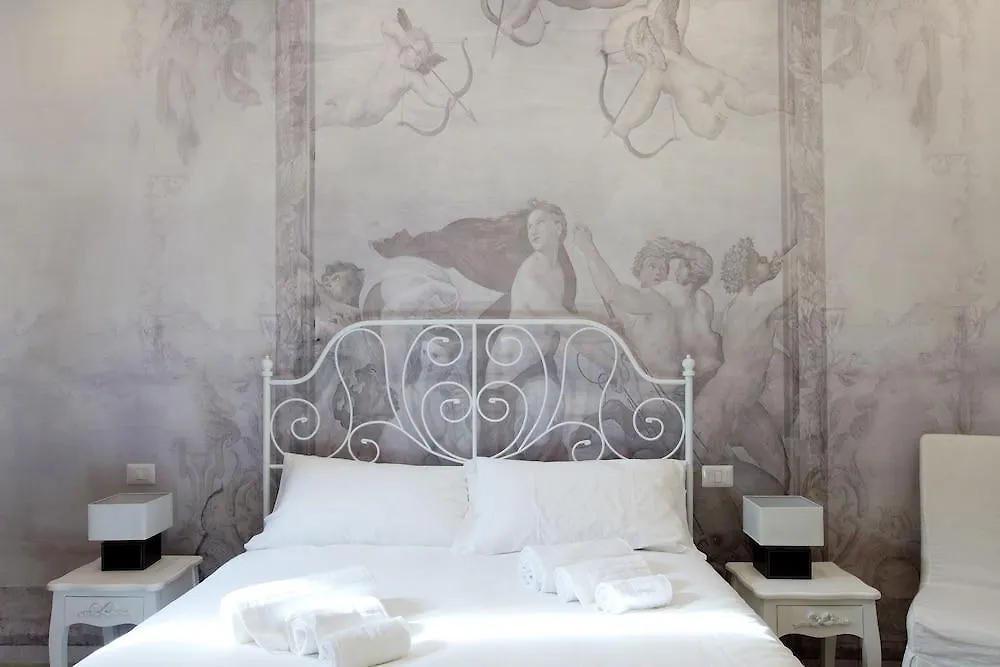 Mirko Luxury Inn Rome 3*,