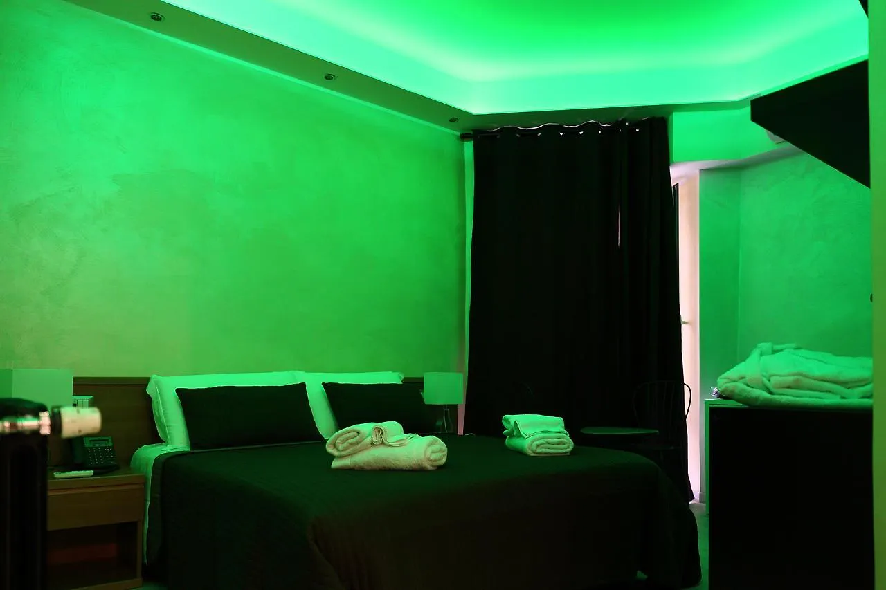 Mirko Luxury Inn Rome